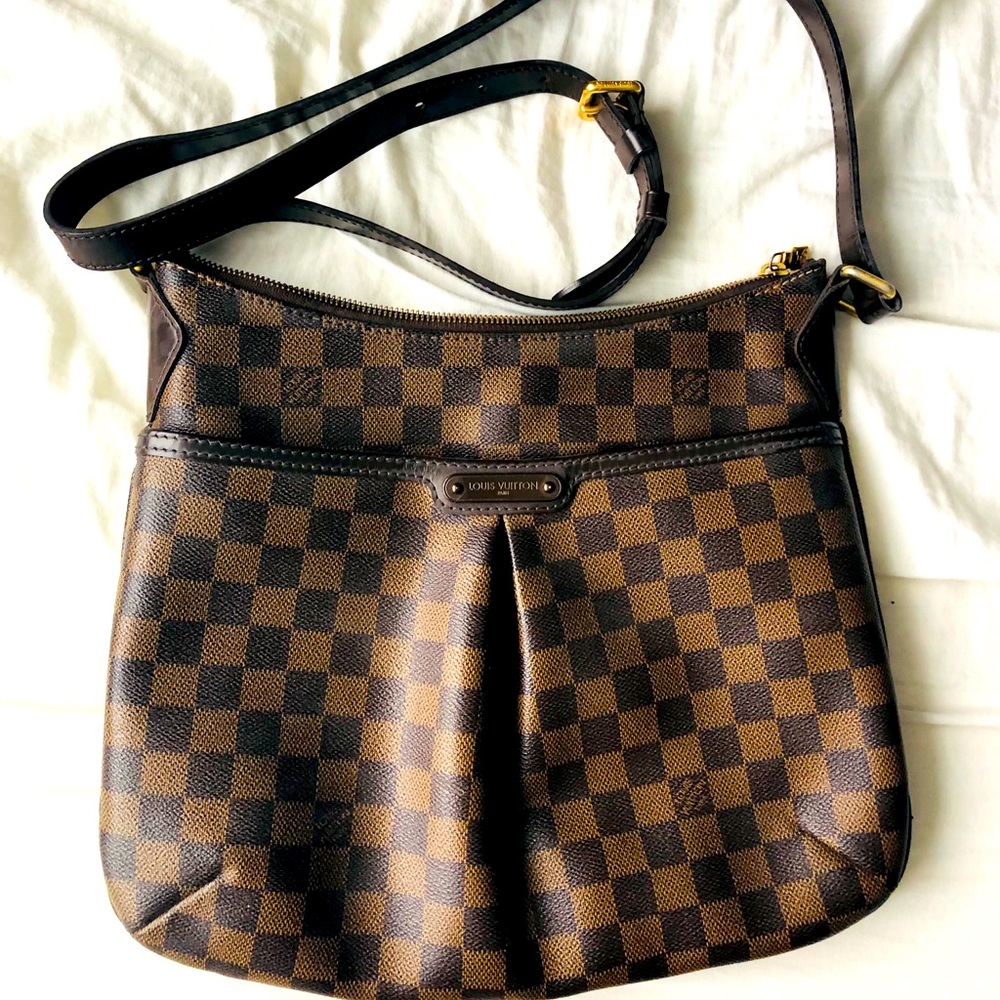 LV Cross shoulder bag